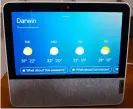  ??  ?? Left: A picture beats words for weather – and Darwin looks nice this week. Right: The Lenovo Smart Display 7 providing breakfast assistance.
Far Right: Your home hub can control whatever smart devices you have around the home.