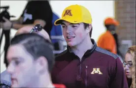  ?? MARC PENDLETON / STAFF ?? Alex Reigelsper­ger, a three-year starter at defensive end for Wayne, signed with Minnesota on Wednesday.