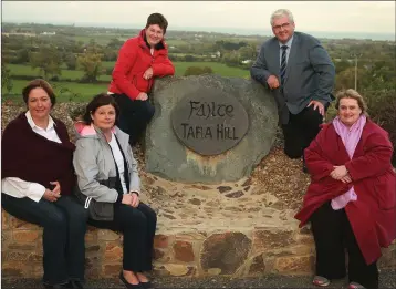  ??  ?? Elizabeth Mulligan, Christine Pidgeon, Catherine Baker, Cllr Joe Sullivan and Trish O’Connor pictured at the updated rockery at Tara Hill.