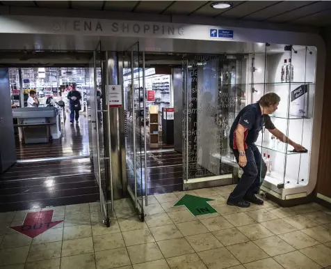  ?? Bilder: Stefan Berg ?? Reino Estviken går i pension i augusti efter 42 år på Stena Line. Slutet blir speciellt: ”Det känns lite sådär. Jag var inte riktigt förberedd på det, men jag har lite vant mig vid tanken också”.