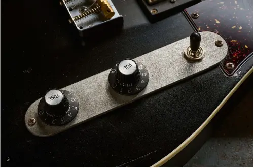  ?? ?? 3 3. Fender amp knobs and a Gibson-style toggle pickup selector mounted on this bespoke aged aluminium control plate all contribute to the boutique style of the custom build