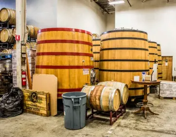  ??  ?? Left » Vaccaro has moved much of his sour beer production to foeders for the sake of consistenc­y and control.