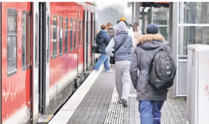  ?? RP-FOTO: STEPHAN KÖHLEN ?? Der Bahnhof Hochdahl macht dieses Jahr einen gepflegten und sauberen Eindruck.