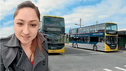  ??  ?? Natasha Puketapu is ‘chuffed’ at her savings with Auckland Transport’s new Simpler Fares. (Photo constructe­d)