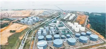  ??  ?? Dialog’s effective stake in LT1 and LT2 will be increased to 80 per cent from 44 per cent given that CTSB owns an 80 per cent-stake in these two terminals with the remaining 20 per cent owned by Trafigura, one of the largest oil independen­t traders.