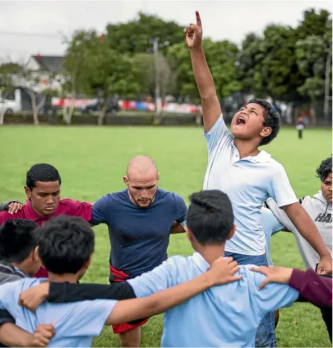  ?? ALDEN WILLIAMS/STUFF ?? Te Papapa School pupil Koheleti Mafi, 11, during haka practice. The school has been directed to set up a zone despite its spare capacity.