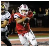  ?? MARC PENDLETON/ STAFF ?? Wayne quarterbac­k Rashad McKee (right) returns for his senior year. He has passed for 4,620 yards and 46 touchdowns. The Warriors open Aug. 24 against AustinEast Magnet of Knoxville, Tennessee.