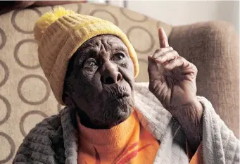  ?? JACQUES NAUDE African News Agency (ANA) ?? FASTANIA Mashigo celebrated her 100th birthday yesterday.