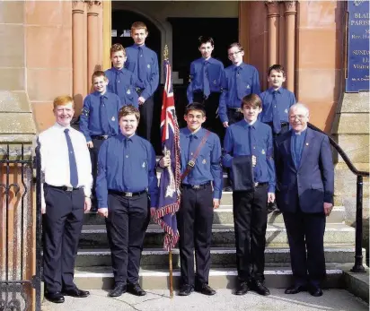  ?? PICTURE: DAVID PHILLIPS ?? Rededicati­on Pictured back, from left, are Fraser Stewart, Lucas Graham, Daniel Dow, Samuel Michalak, Graeme Stewart and Lachlan Scott. Front, from left, are company captain Bruce Dow, Matthew Mitchell, Callum Stewart, Allan Stewart and company...