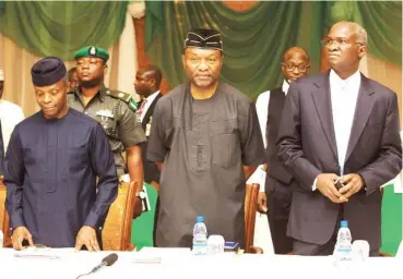  ??  ?? From left: Acting President Yemi Osibanjo, Minister of Budget &amp; National Planning, Senator Udoma Udoma, Minister of Power, Works &amp; Housing, Mr Babatunde Fashola, during the 2nd Presidenti­al Quarterly Business Forum at the State House Banquet Hall, Abuja yesterday ARIK AIR