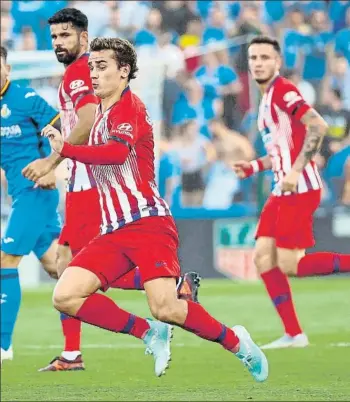  ?? FOTO: EFE ?? Griezmann y Diego Costa serán la pareja ofensiva del Atlético en el Santiago Bernabéu