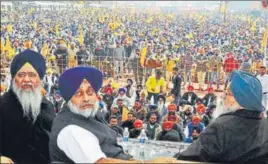  ?? HT PHOTO ?? Shiromani Akali Dal patriarch Parkash Singh Badal with party president Sukhbir Badal and SGPC chief Gobind Singh Longowal during a rally in Sangrur on Sunday.