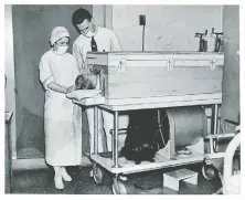  ?? THE CANADIAN PRESS/SICK KIDS HOSPITAL ?? A young polio patient is treated in an iron lung back in 1937 at Toronto’s Hospital for Sick Children.