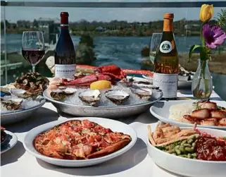  ?? MATUNUCK OYSTER BAR ?? A dinner on the deck of Matunuck Oyster Bar in South Kingstown, R.I.