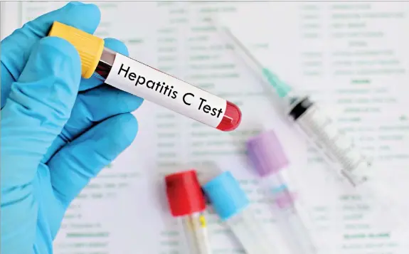  ??  ?? Em outubro de 2018, segundo dados do Infarmed, estavam registados 21 265 doentes com hepatite C, destes 19 274 tinham iniciado tratamento