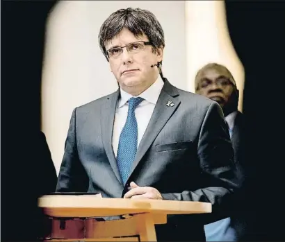  ?? KOEN VAN WEEL / EFE / ARXIU ?? Carles Puigdemont durant una xerrada a la Universita­t d’Amsterdam el 3 d’octubre