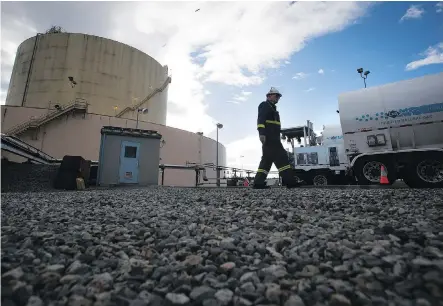  ?? DARRYL DYCK/THE CANADIAN PRESS ?? FortisBC is sensing an opportunit­y to supply liquefied natural gas in small batches to Asian countries given some of the major projects cancelled in B.C. in recent months. A shipment of about 950 gigajoules of LNG is expected to arrive in China in...