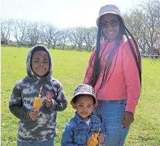  ?? ?? FAMILY AFFAIR: Sibulele Ngesi brought her sons, Elethu and Milani, to enjoy the family fun day.