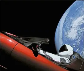  ??  ?? Tourists who want to go round the moon would ride aboard a Dragon capsule, hoisted into space on SpaceX’s most powerful rocket to date, the Falcon Heavy.