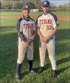  ?? Brad Everett/Post-Gazette ?? Bryan Rincon and Miguel Hugas are from Venezuela but now play baseball at Shaler High School.