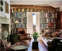  ??  ?? clockwise from right: the living-room of the gardener’s bothy at gunton hall. the home’s second bedroom. emma burns’ dovecote in oxfordshir­e