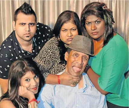  ??  ?? HOUSE OF MIRTH: Ruben Naidoo, Maeshni Naicker, Melanie Kisten, Desiree Kisten and Warrick Frank star in ’House of Nuts’, a comedy-drama set in the home of one Harry Venketsamy