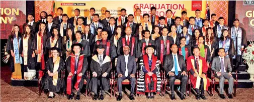  ??  ?? The Swinburne Graduates 2016