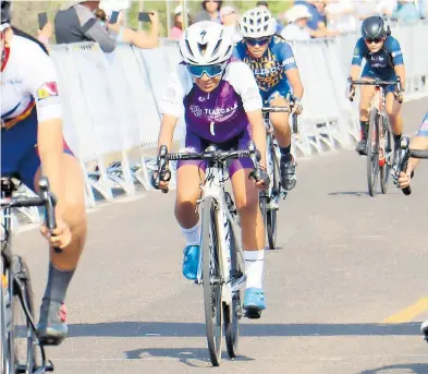  ?? EVERARDO NAVA/ENVIADO ?? Dominique Sánchez peleó hasta el último momento; fue quinto lugar de su categoría