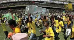  ?? Picture: Sandile Ndlovu ?? ANC supporters carry a fake coffin written: RIP Zuma at Moses Mabhida yesterday.