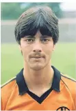  ??  ?? Joachim Löw als Spieler bei Eintracht Frankfurt 1981.