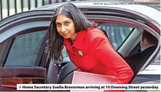  ?? TAYFUN SALCI/ZUMA PRESS WIRE/REX/SHUTTERSTO­CK ?? > Home Secretary Suella Braverman arriving at 10 Downing Street yesterday