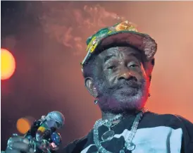  ?? Bild: Attila Kisbenedek ?? Musiklegen­daren Lee ”Scratch” Perry har dött.