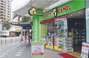  ??  ?? The new Thirsty Camel Surfers Paradise bottleshop on Cavill Lane.