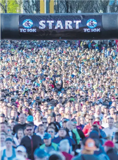  ??  ?? Runners in the 28th Times Colonist 10K set out on a clear, cool and windy Sunday morning. This year’s event attracted 9,000.