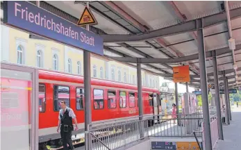  ?? FOTO: ALEXANDER MAYER ?? Alle Bahnsteige am Stadtbahnh­o sollen nach dem Umbau per Aufzug erreichbar sein.