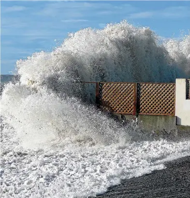  ?? RENE FISCH ?? A high sea in Haumoana, in Hawke’s Bay. Millions of Kiwis people live within 5km of the country’s coast.