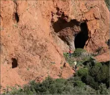  ??  ?? Le massif de l’Estérel a été classé comme monument naturel par décret du Premier ministre le  janvier .