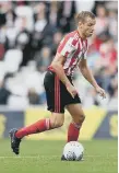  ??  ?? Lee Cattermole.