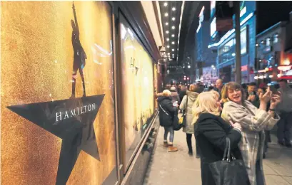  ?? RICHARD LAUTENS TORONTO STAR ?? Tuesday night saw the Toronto opening of “Hamilton,” the theatre production that has taken Broadway by storm. A Mirvish Production­s spokespers­on said 90 per cent of tickets were sold to people who had never purchased through Mirvish before.