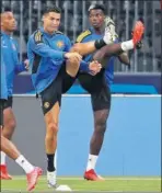  ??  ?? Cristiano y Pogba.