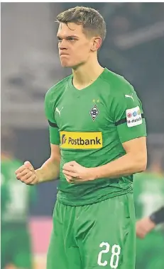  ?? FOTO: DPA ?? Matthias Ginter ist als Gladbacher Abwehrchef einer der Spieler, auf die es gegen die Frankfurte­r Büffelherd­e ankommen wird.