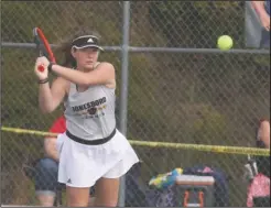  ?? The Sentinel-Record/Richard Rasmussen ?? PAYNE ADVANCES: Jonesboro junior Jenna Payne returns the ball in her match against Vilonia’s Katie McKay during the first round of the Class 5A state tennis tournament at Lakeside Monday. Payne won, 6-0, 6-1.