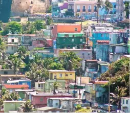  ??  ?? (right) La Perla ... the backdrop for the Despacito music video (below). (top) The barrio’s graffitico­vered walls and public spaces, once only noticed by locals, now attract tourists.