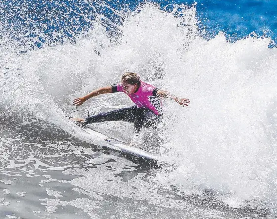  ?? Picture: AAP/WORLD SURF LEAGUE ?? Stephanie Gilmore suffered a shock eliminatio­n yesterday at the Vans US Open at Huntington Beach in California.