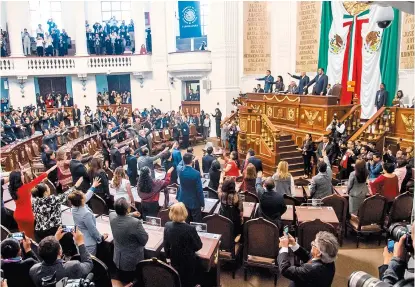  ??  ?? Tuvieron que pasar casi dos siglos después para que a la capital “se le reconocier­a su autonomía”.