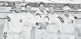  ??  ?? Das Team von 1990: Muster, Antonitsch, Krajcik, Fuchs, Skoff.