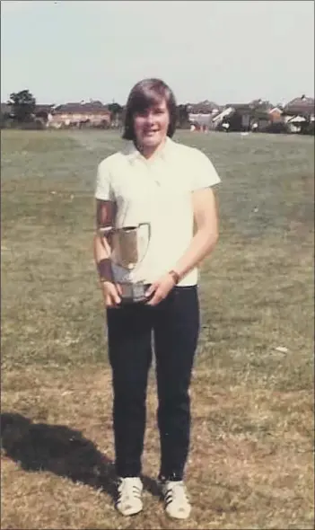  ??  ?? PROUD Debbie Wood with a trophy