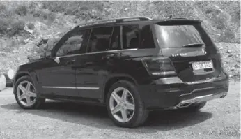  ?? JOHN LEBLANC FOR THE TORONTO STAR ?? What hasn’t changed is the GLK’s comparativ­ely short and narrow interior space.