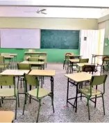  ?? E. DWARD ROUSTAND ?? Los profesores realizaron actividade­s de planificac­ión docente.