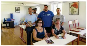  ??  ?? Les parents d’élèves et le maire de Saint-Hellier ont réussi à obtenir du tribunal l’envoi d’un enseignant pour la rentrée (photo d’archives).